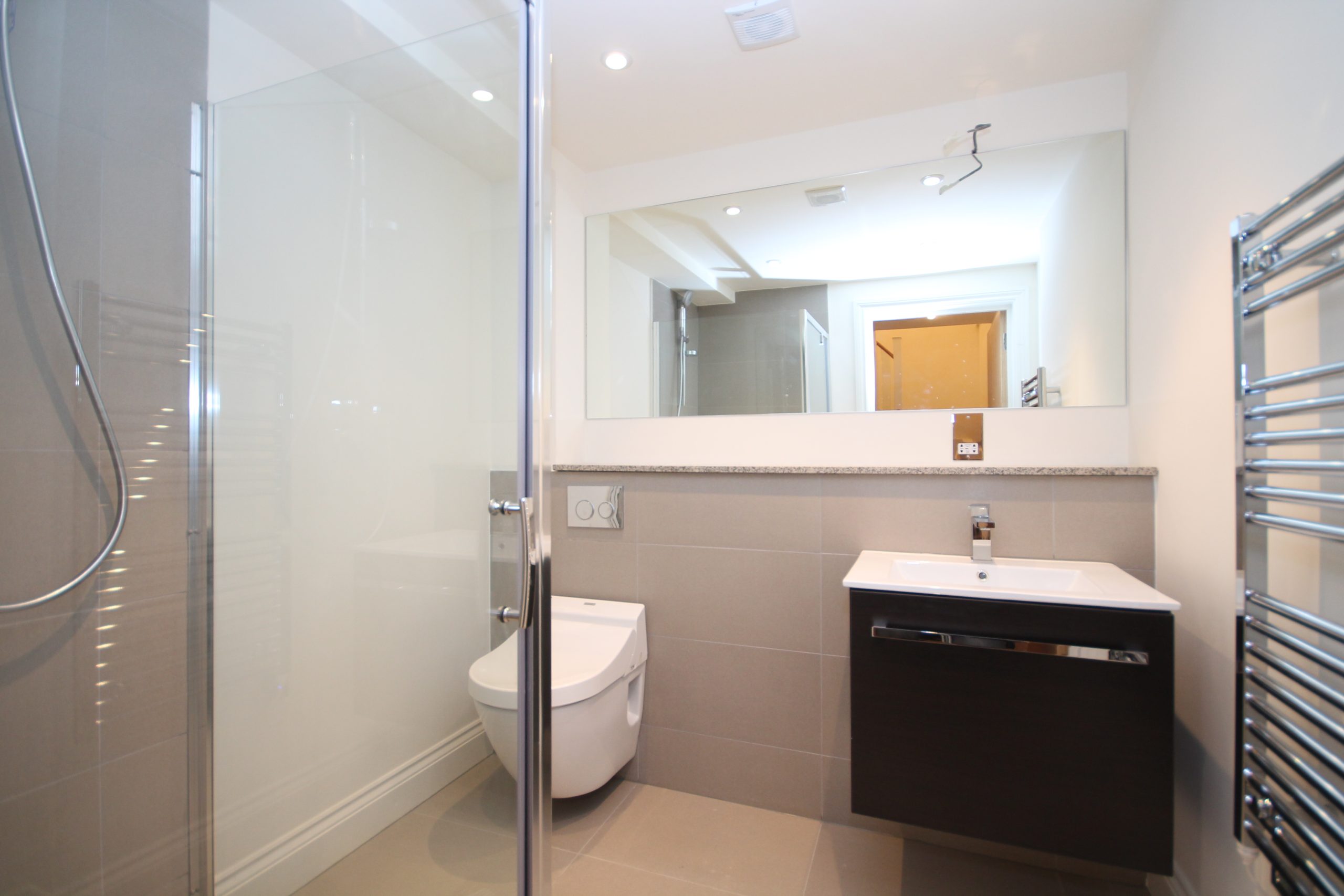 Fallowfield Finchley 6