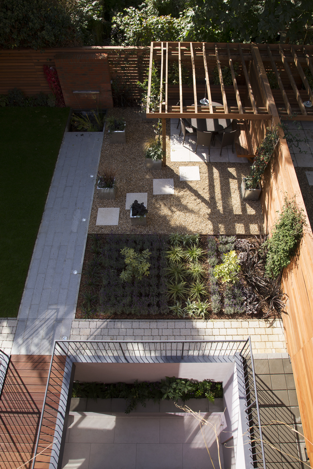 Saffron & Vermillion 9